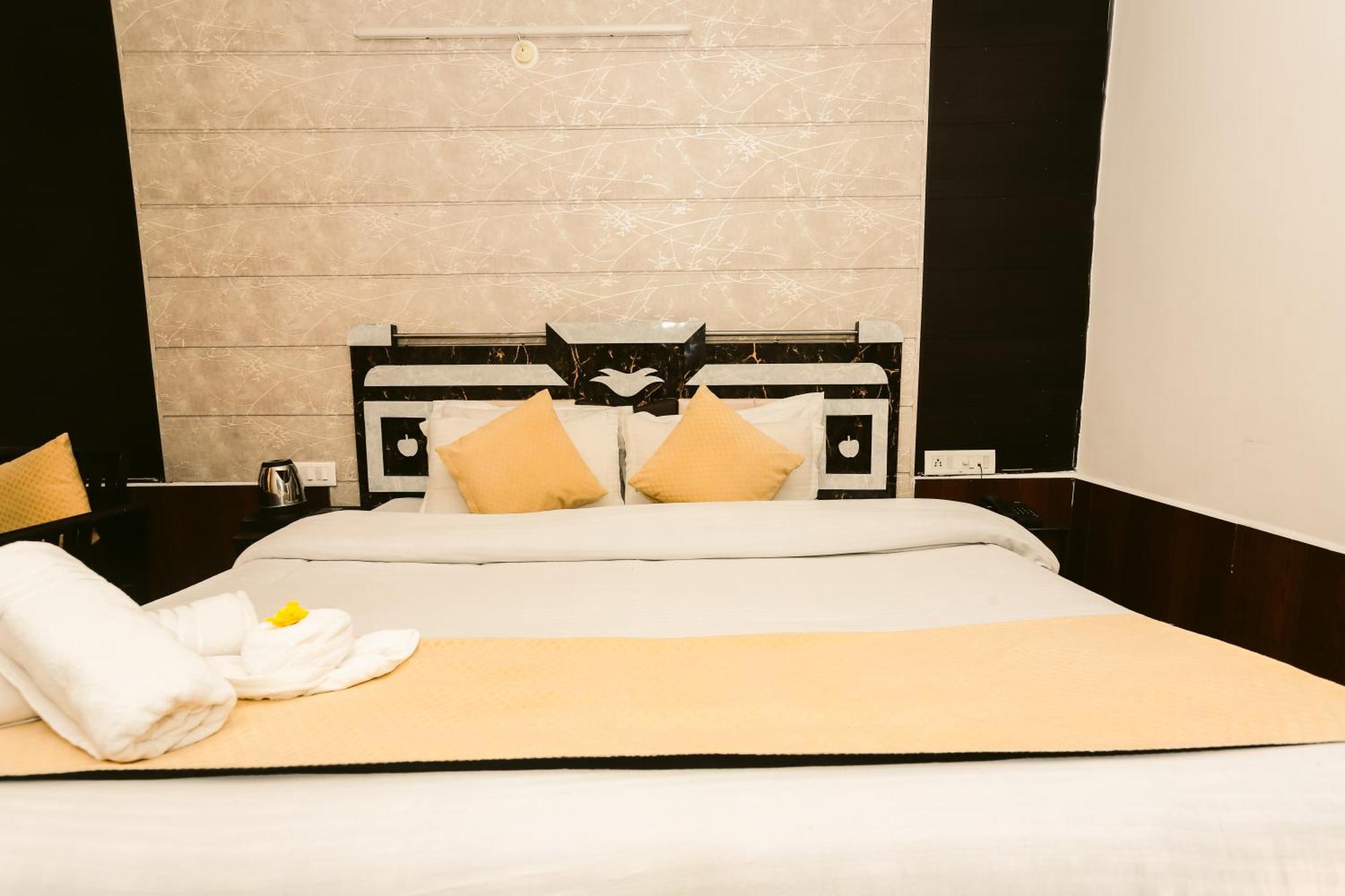 Mirage Grand Hotel McLeod Ganj Ngoại thất bức ảnh