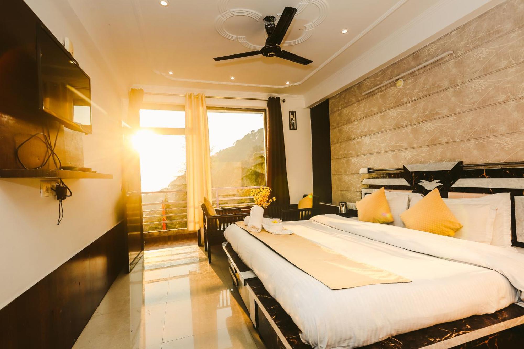 Mirage Grand Hotel McLeod Ganj Ngoại thất bức ảnh